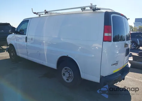 2013 Chevrolet Express 2500 Work Van from USA, damaged, VIN 1GCWGFCB8D1902272